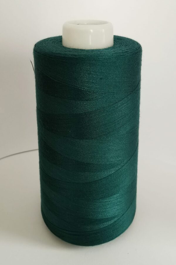 Universal sewing threads 4500Y overlock BOTTLE GREEN