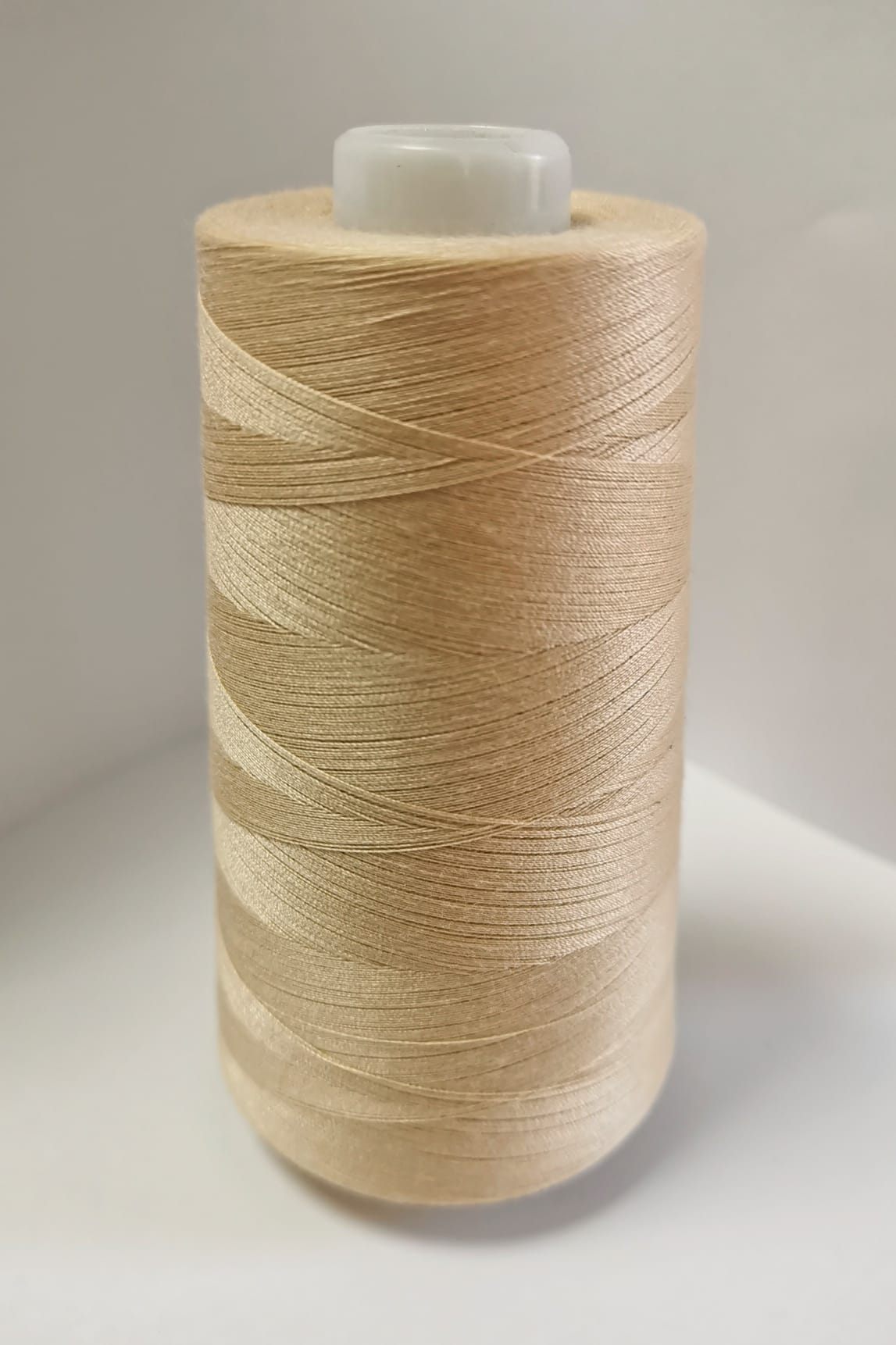 Nici uniwersalne 4500Y overlock LIGHT BEIGE