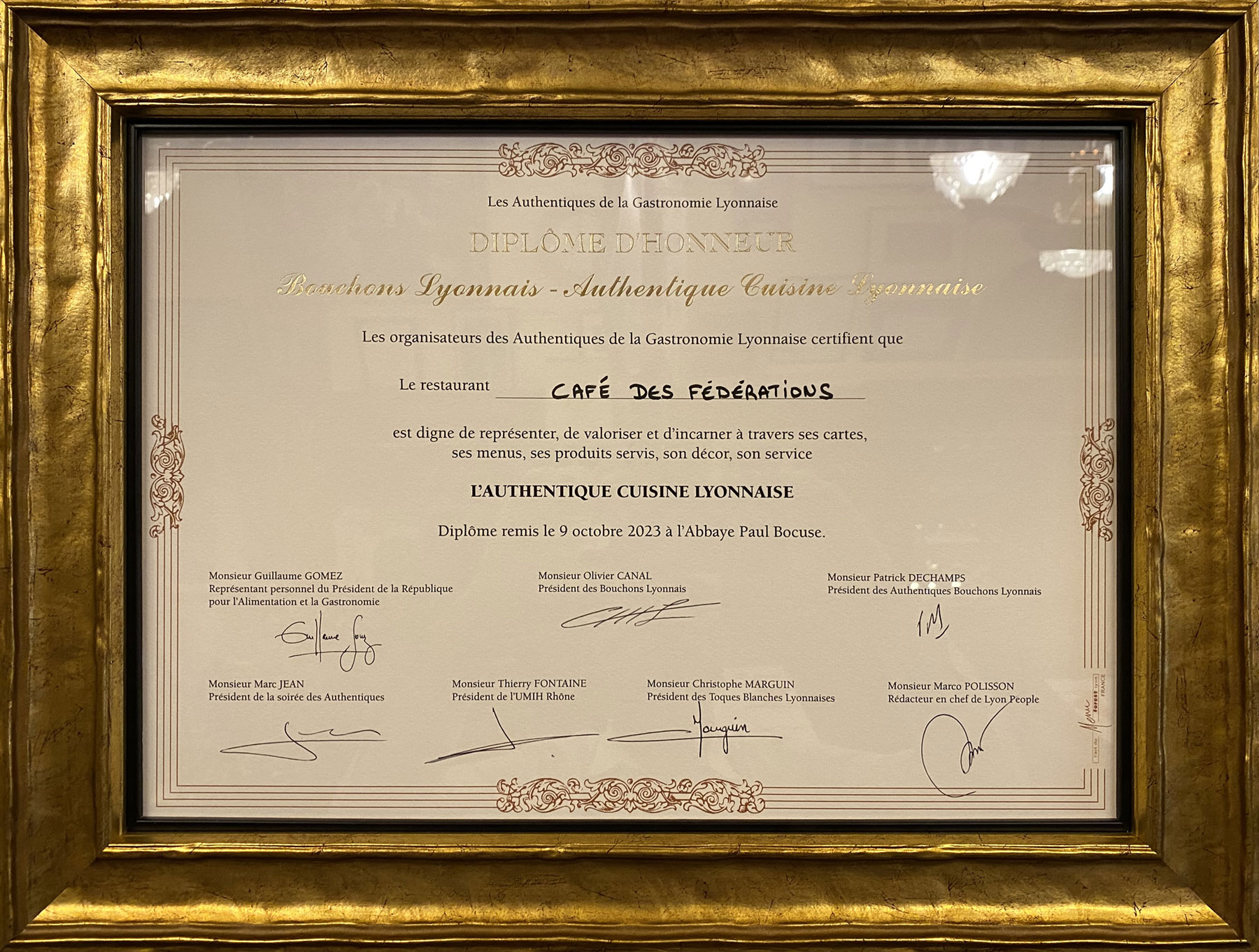 Authentique bouchon lyonnais certifié par les Authentiques de la Gastronomie Lyonnaise