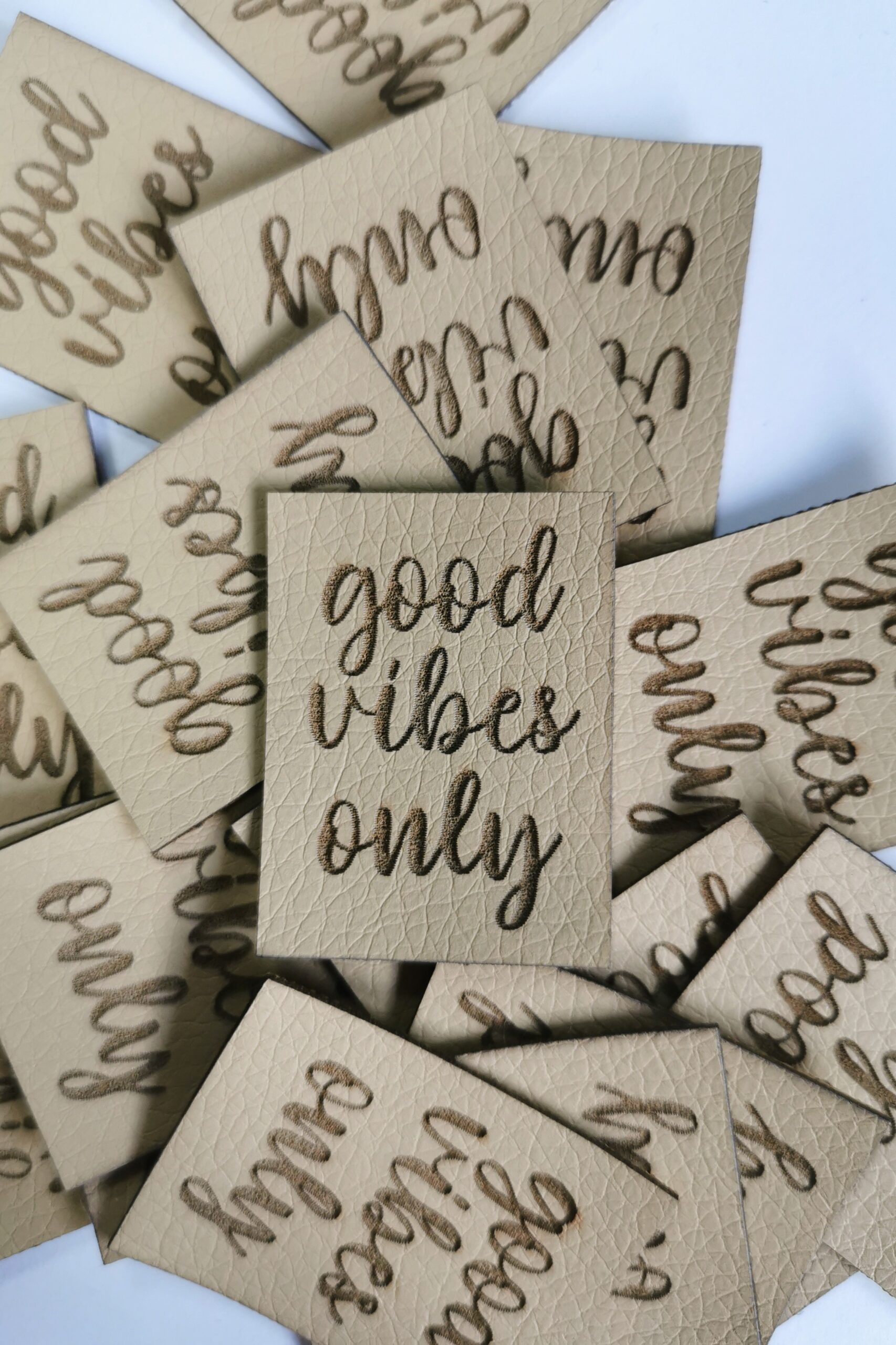 Label - good vibes only - Sandy beige – Bild 3